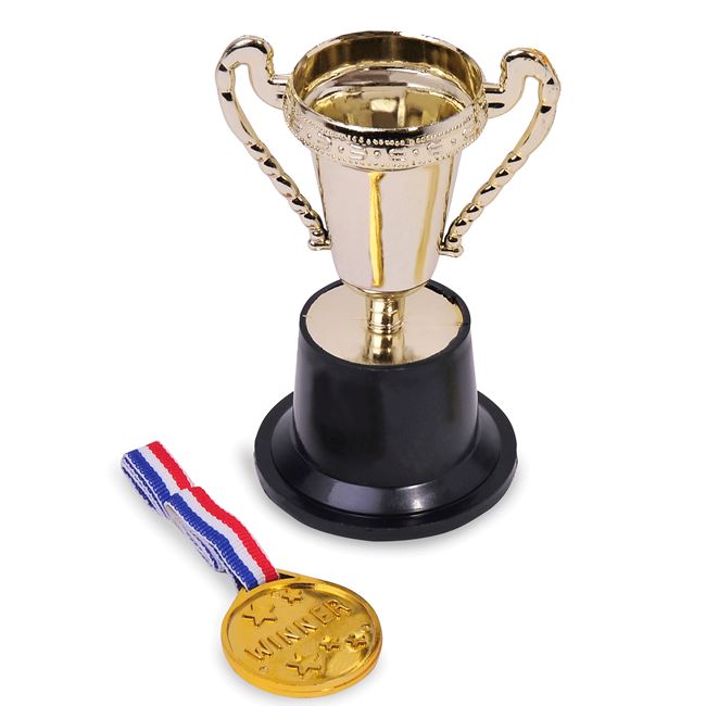 Σετ Μετάλλιο & Κύπελλο Χρυσό - 2 τμχ.